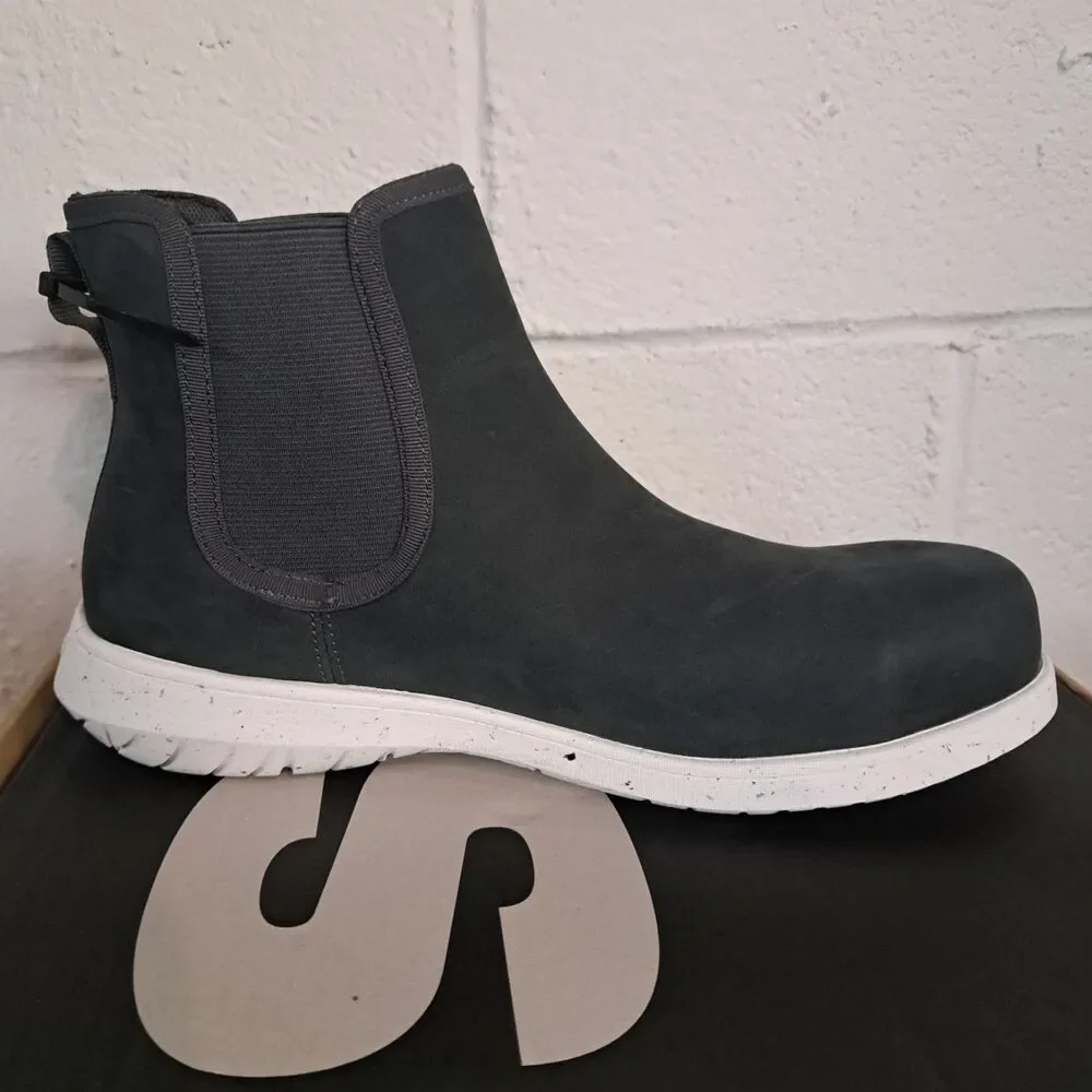 BOGS Cypress Chelsea Safety Toe Composite Waterproof Boots Gray  Womens Size 9.5